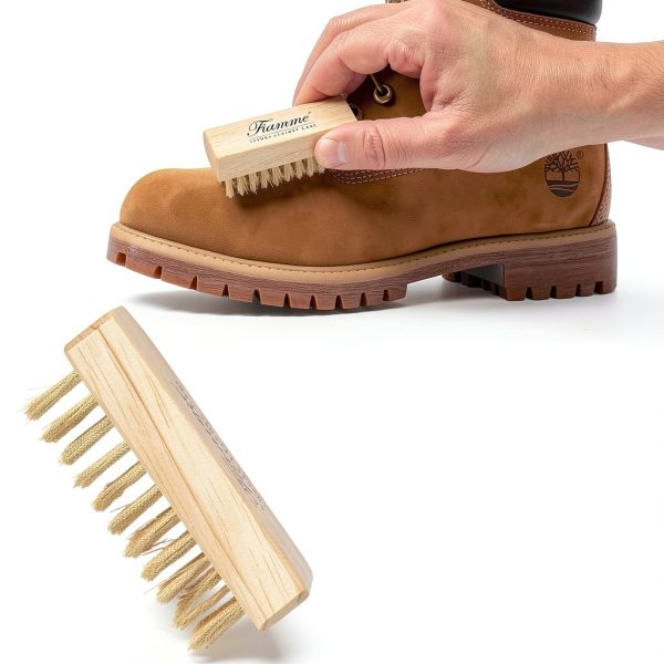Suede Nubuck Cleaning Kit Fiamme Brass Nylon-6